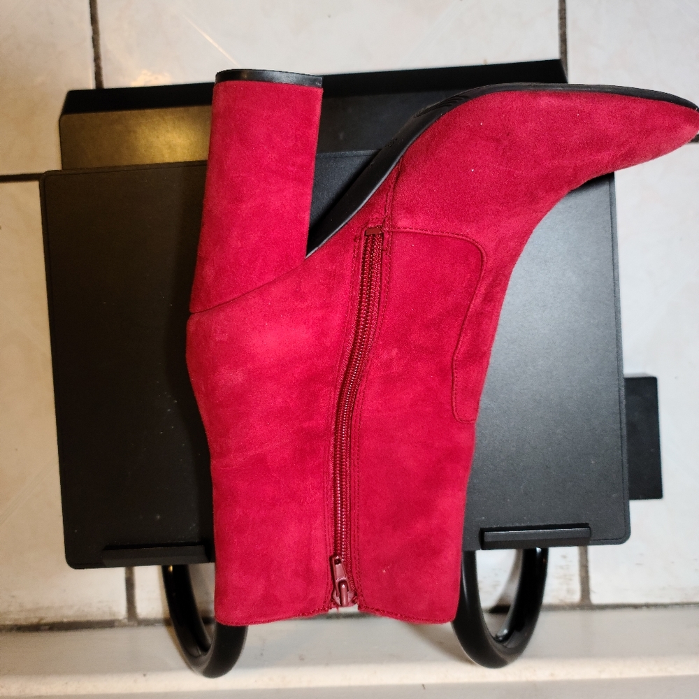Guess Red Booties - Picture 5 of 7